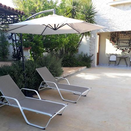 Villa Corina Near The Airport Kouvarás Dış mekan fotoğraf