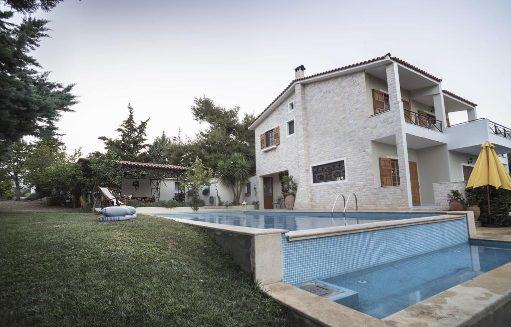 Villa Corina Near The Airport Kouvarás Dış mekan fotoğraf